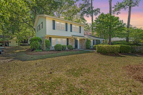 Photo of 673 Highwood Circle, Charleston, SC 29412 (MLS # 26012215)