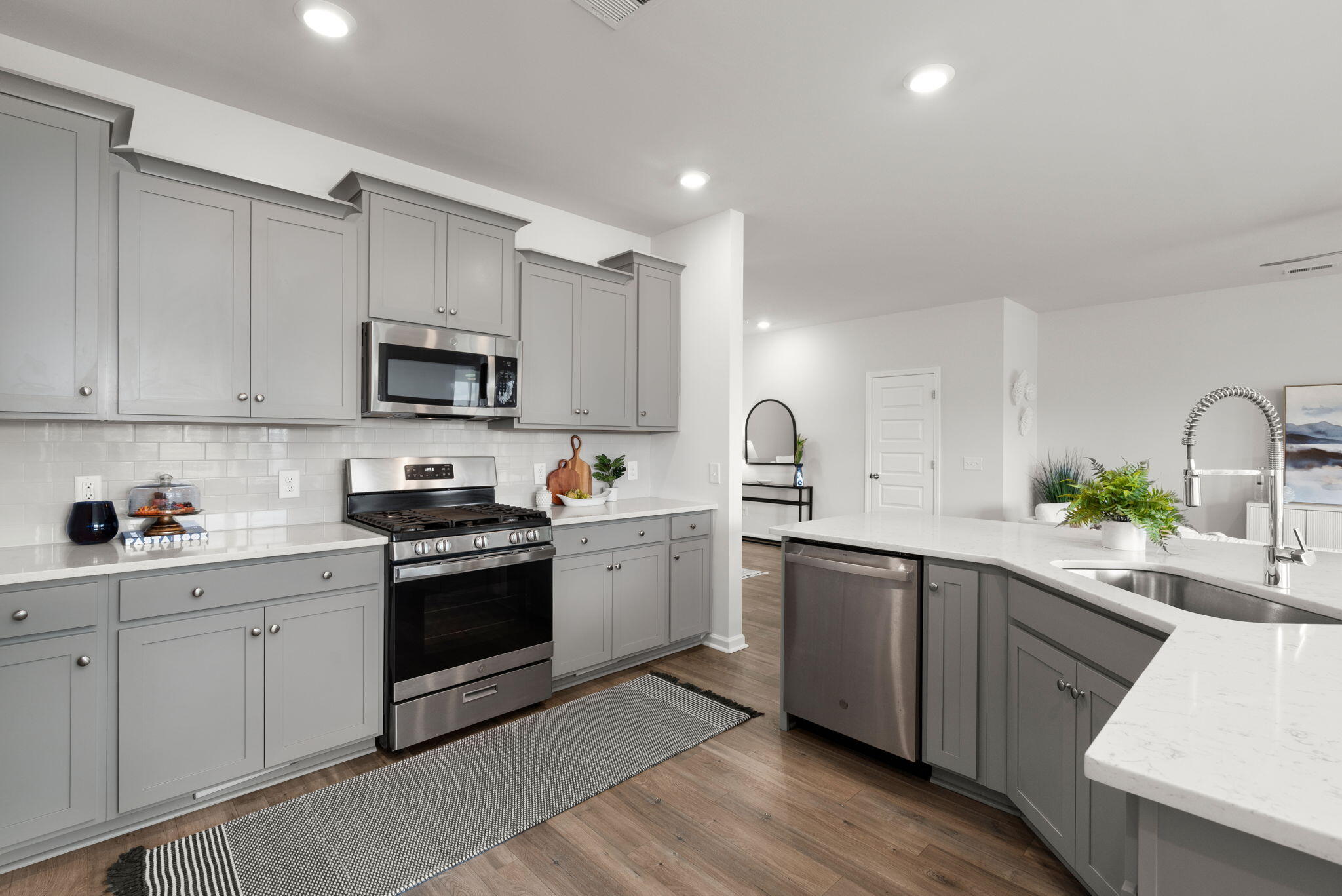 304 Firewheel Court