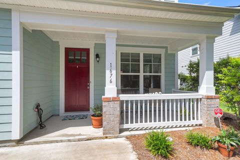 A home in Mount Pleasant