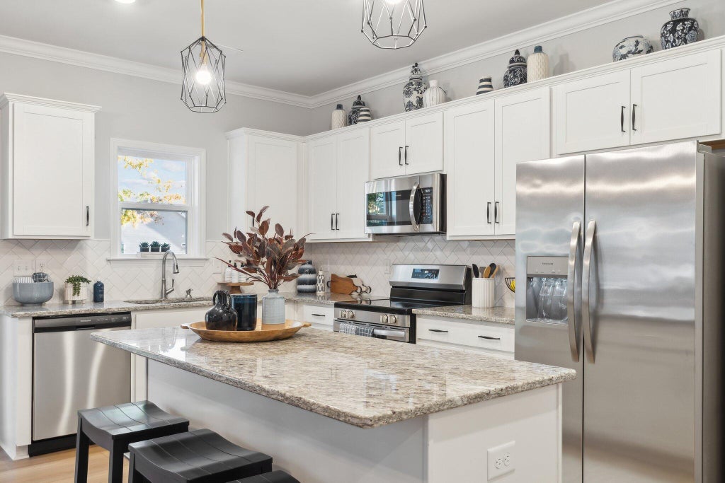Photo of 270 Clarabelle Lane, Summerville, SC 29483 (MLS # 26024726)