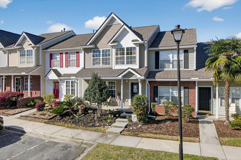 Photo of 131 Hornby Circle, Goose Creek, SC 29445 (MLS # 26007705)