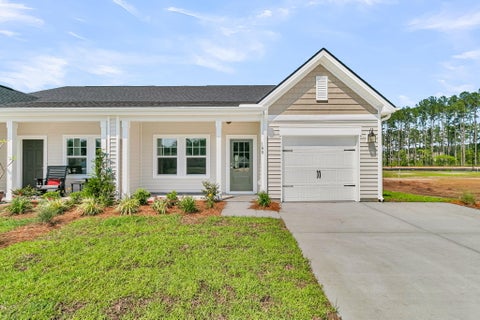Photo of 1045 Dusk Drive, Summerville, SC 29486 (MLS # 26025702)
