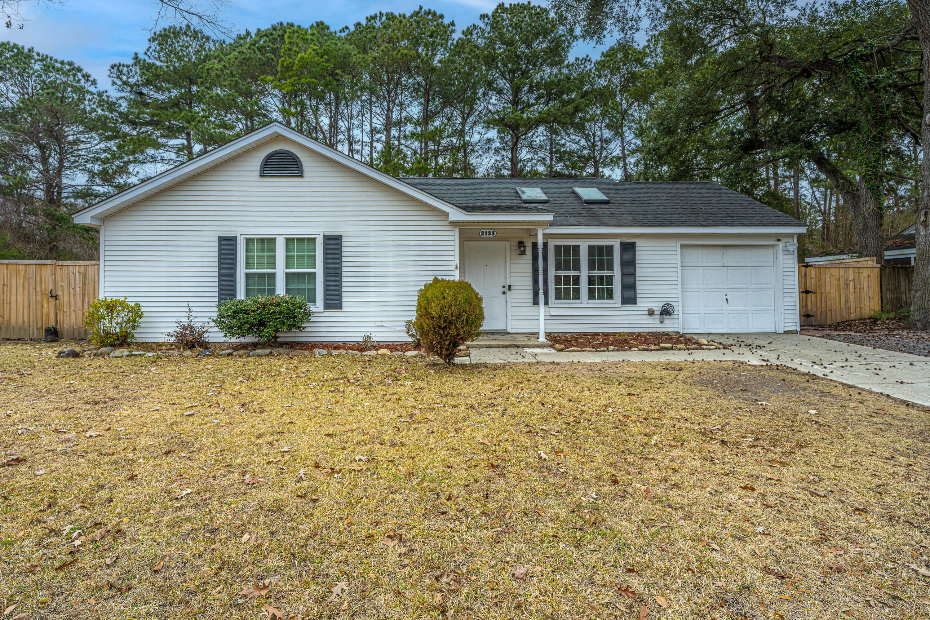 2135 Pinehurst Avenue