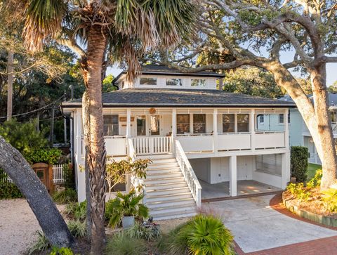 A home in Folly Beach