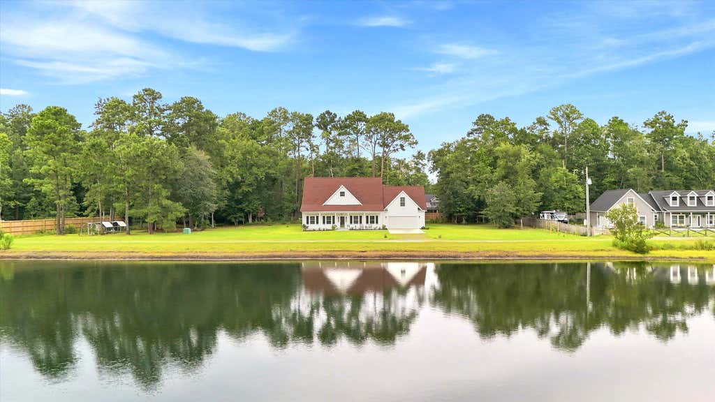 Photo of 5914 Yellow Dog Road, Ravenel, SC 29470 (MLS # 26022587)
