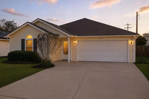 5081 Westview Street North Charleston SC 29418