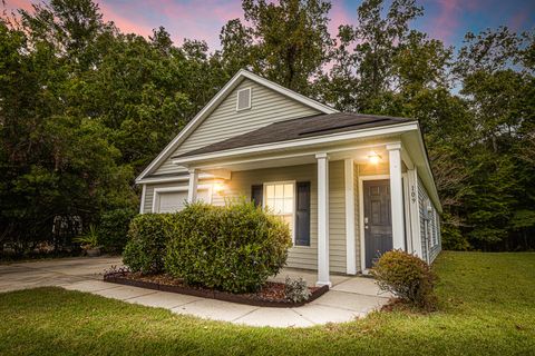 109 Malibu Road Summerville SC 29483