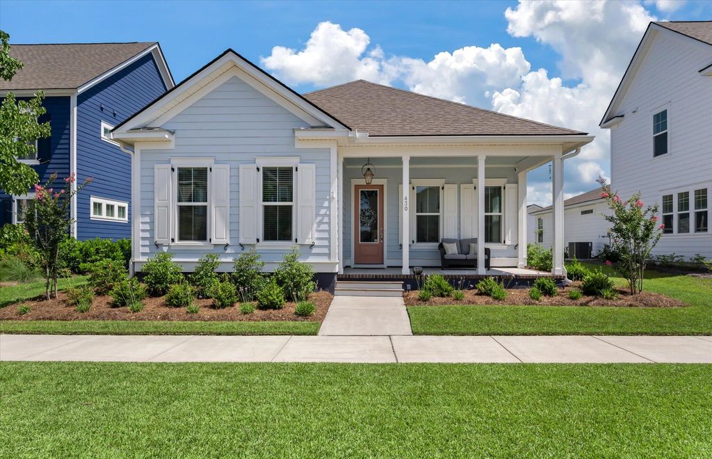Photo of 430 Ripple Park Drive, Summerville, SC 29486 (MLS # 25018266)