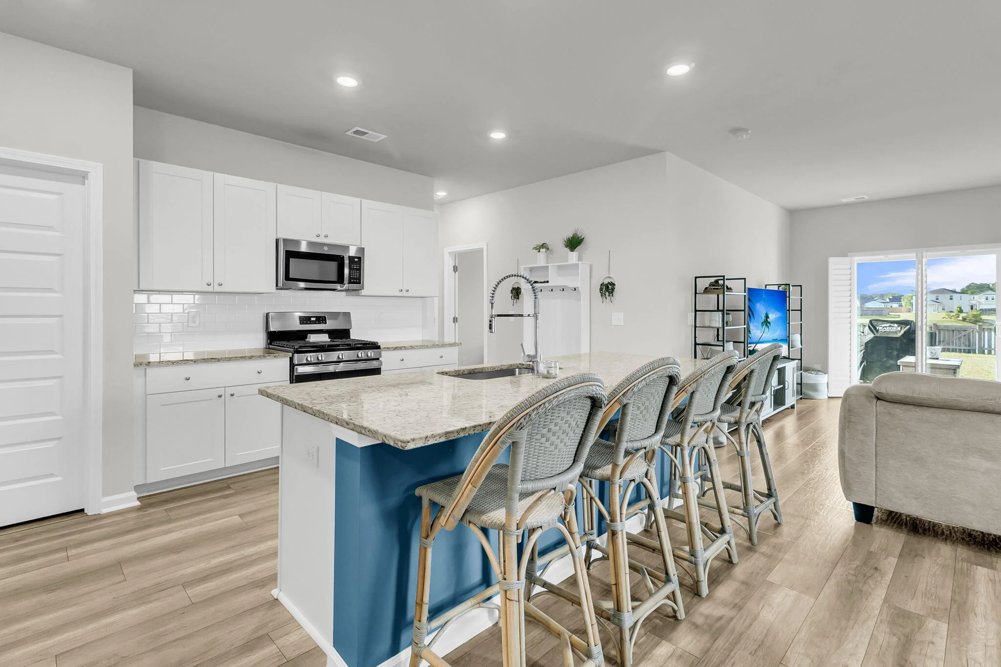 548 Spanish Wells Road
