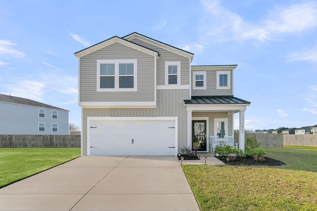 Photo of 548 Spanish Wells Road, Summerville, SC 29486 (MLS # 26011310)