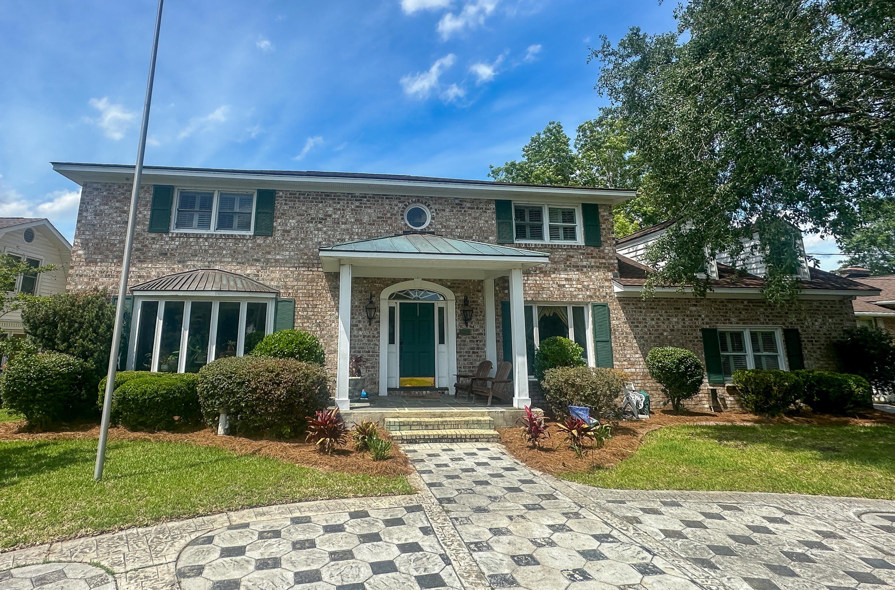 1866 Capri Drive