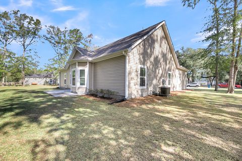 A home in Ravenel