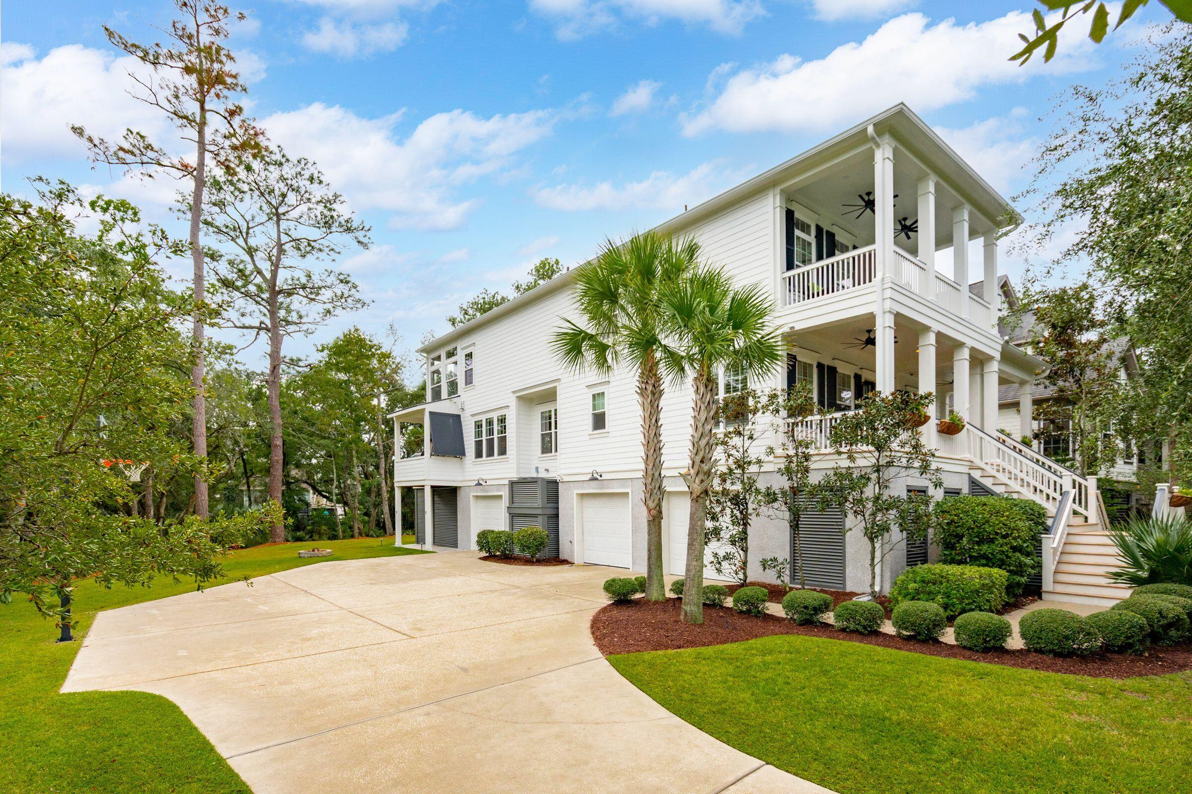 1119 Oak Overhang Street