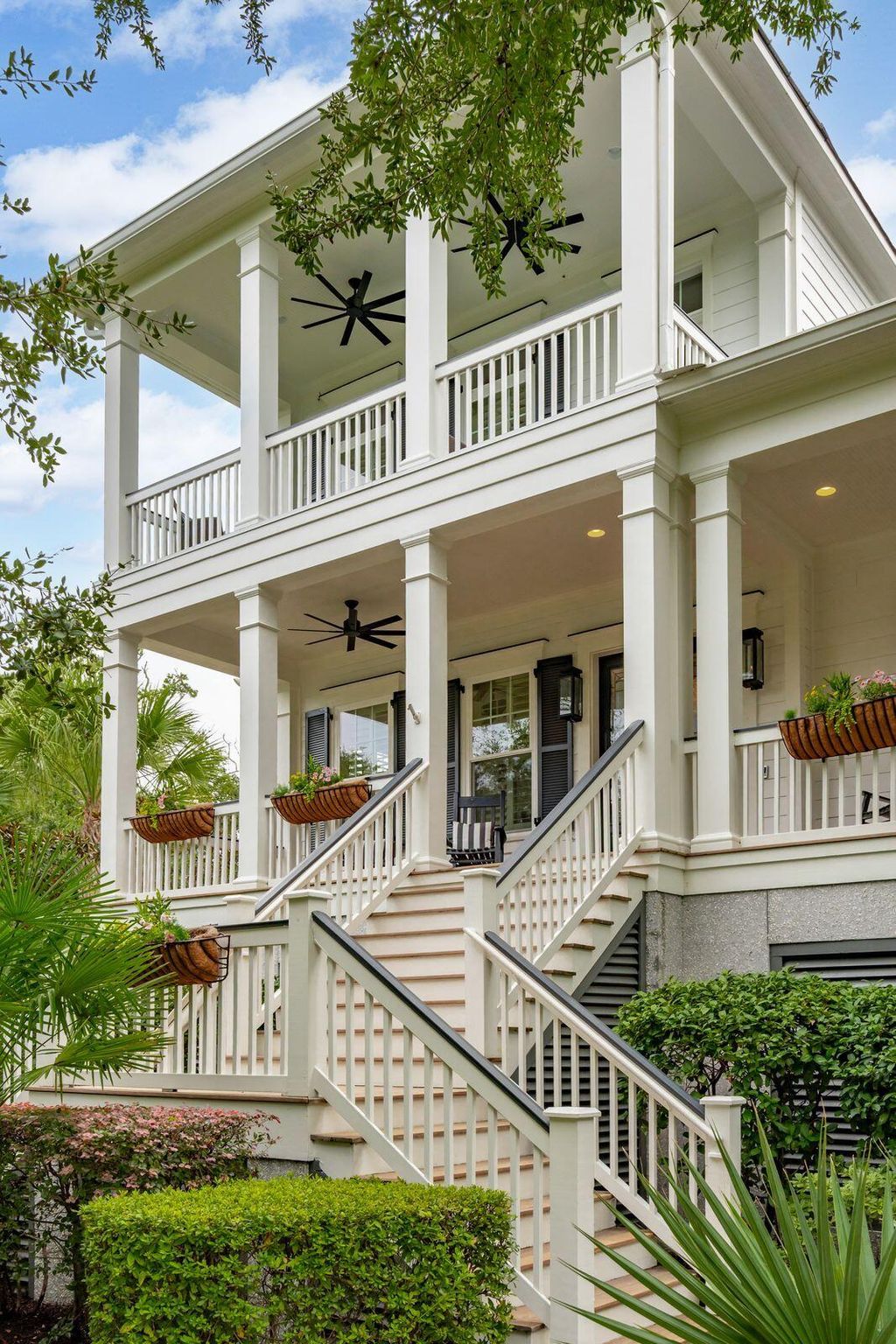 Photo of 1119 Oak Overhang Street, Charleston, SC 29492 (MLS # 25027526)
