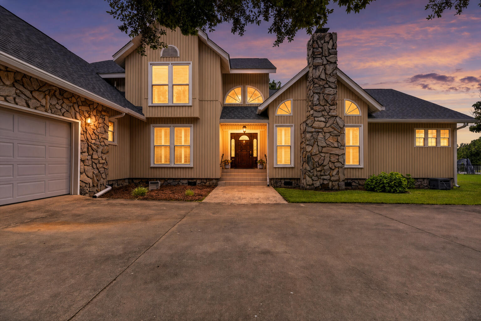 1120 Waters Edge Drive