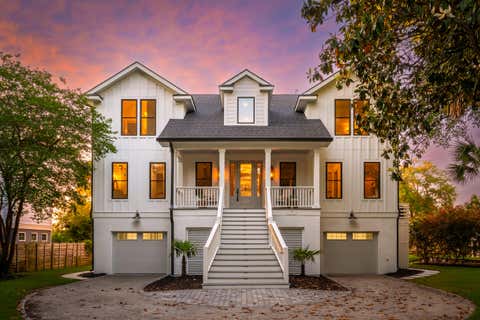 Photo of 3307 Waterway Boulevard, Isle of Palms, SC 29451 (MLS # 26021635)