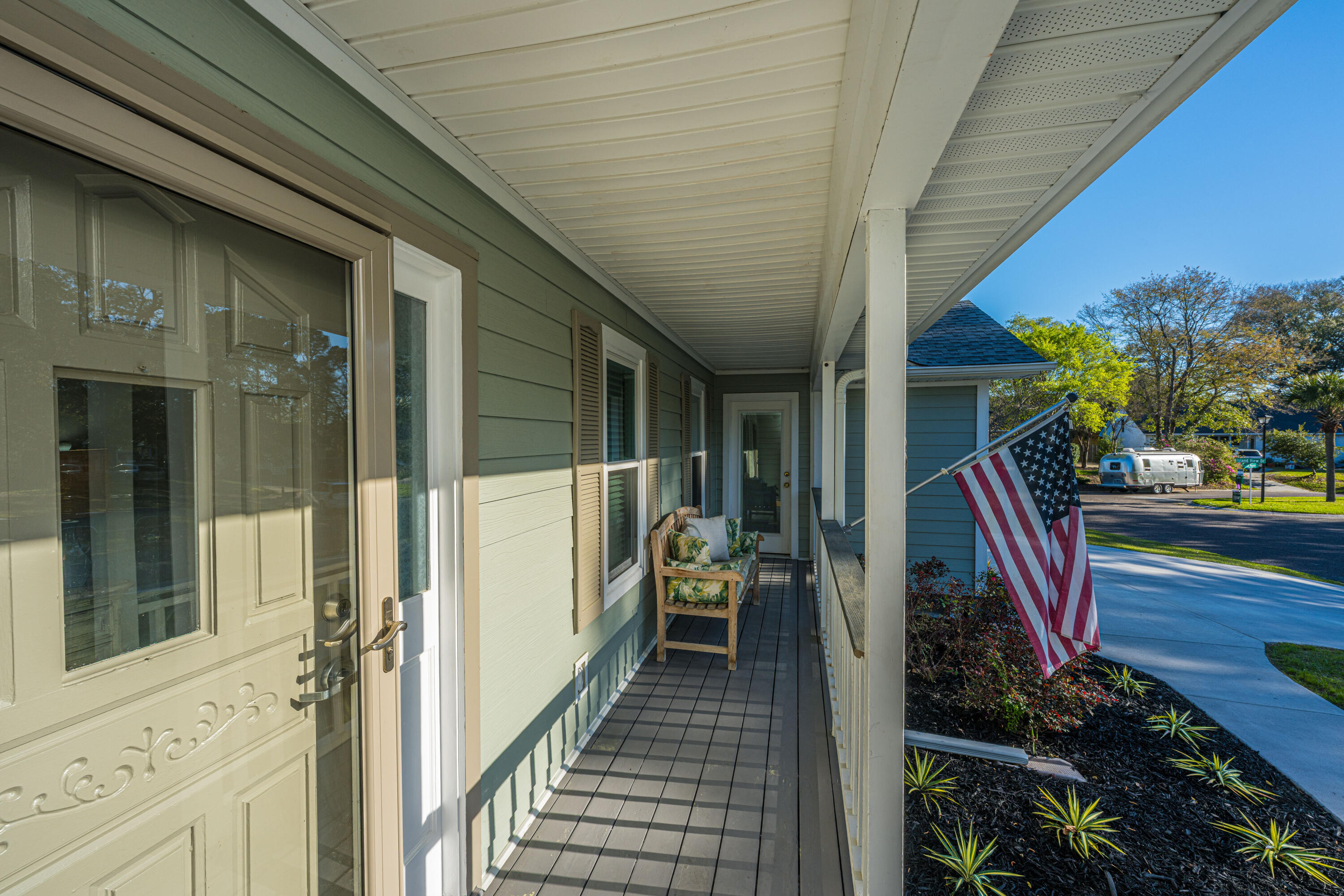 1180 Island View Drive