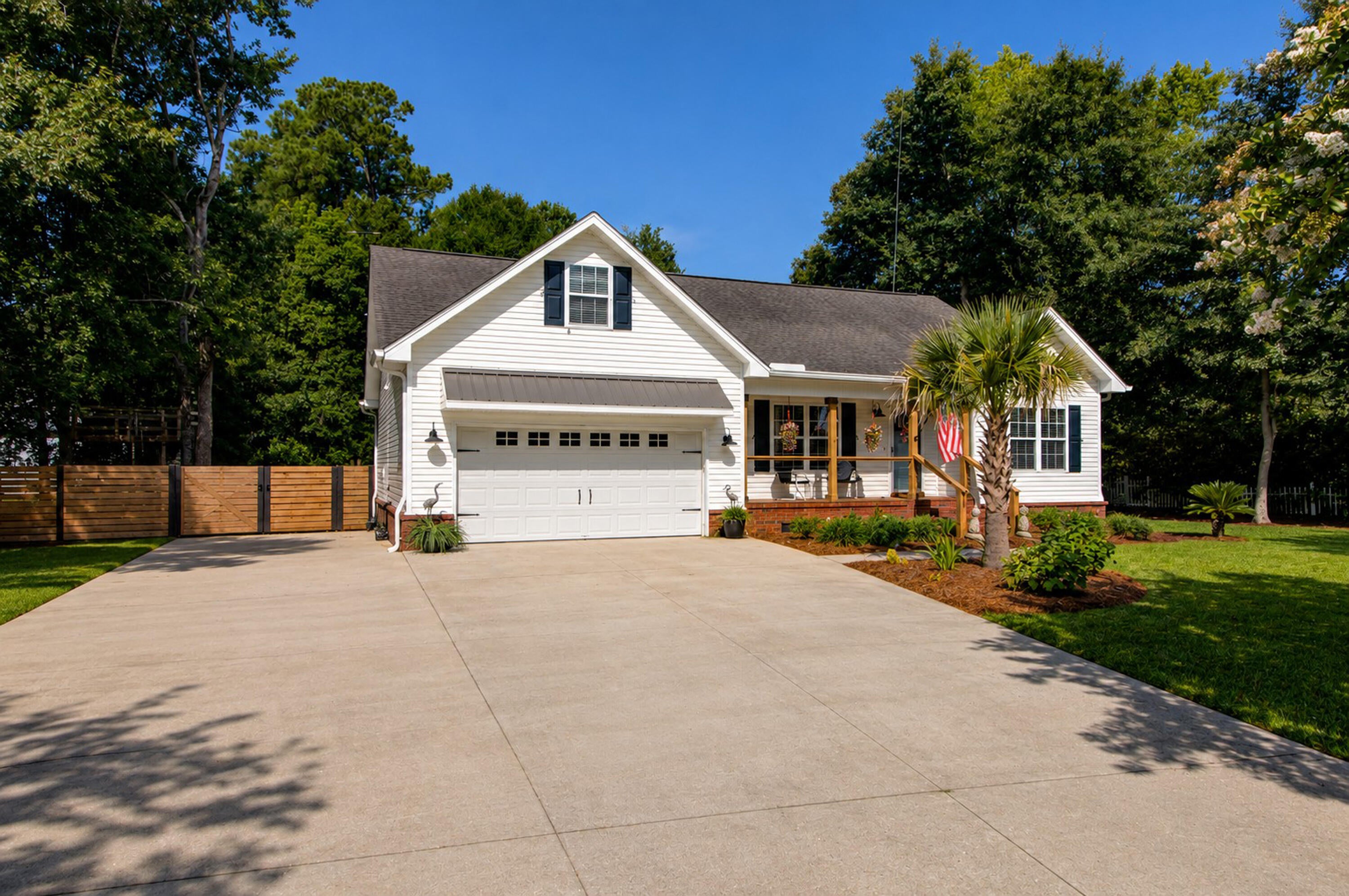 409 Sandy Drive, Moncks Corner, SC, 29461