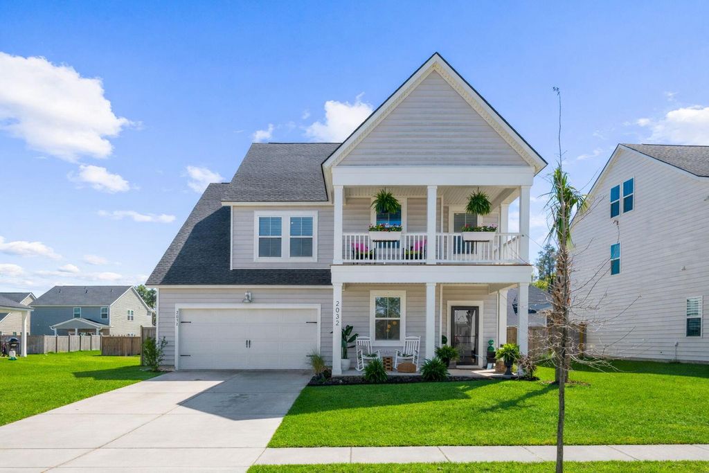 Photo of 2032 Longhorn Lane, Summerville, SC 29485 (MLS # 26008008)