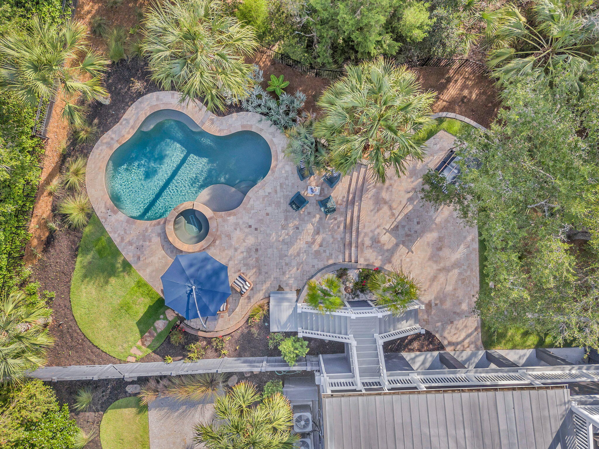 111 River Green Place