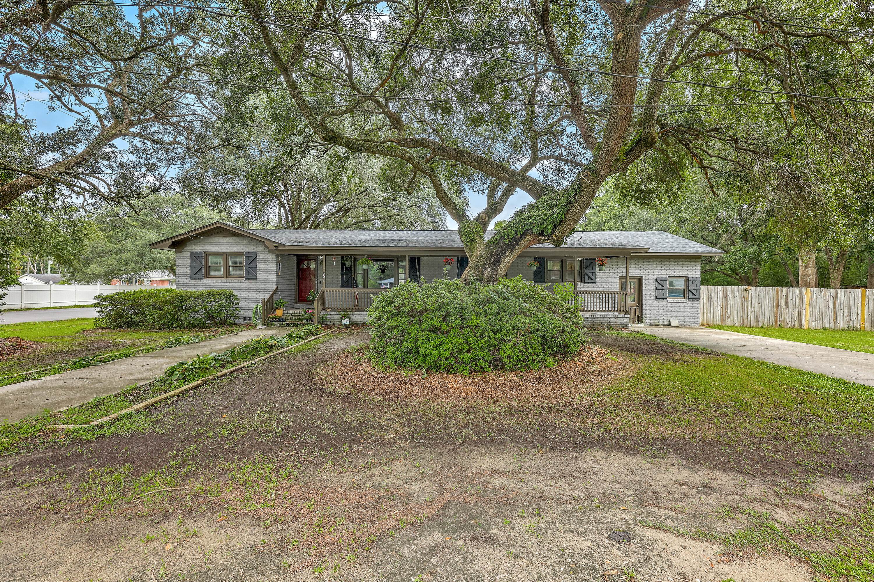301 Morrison Drive