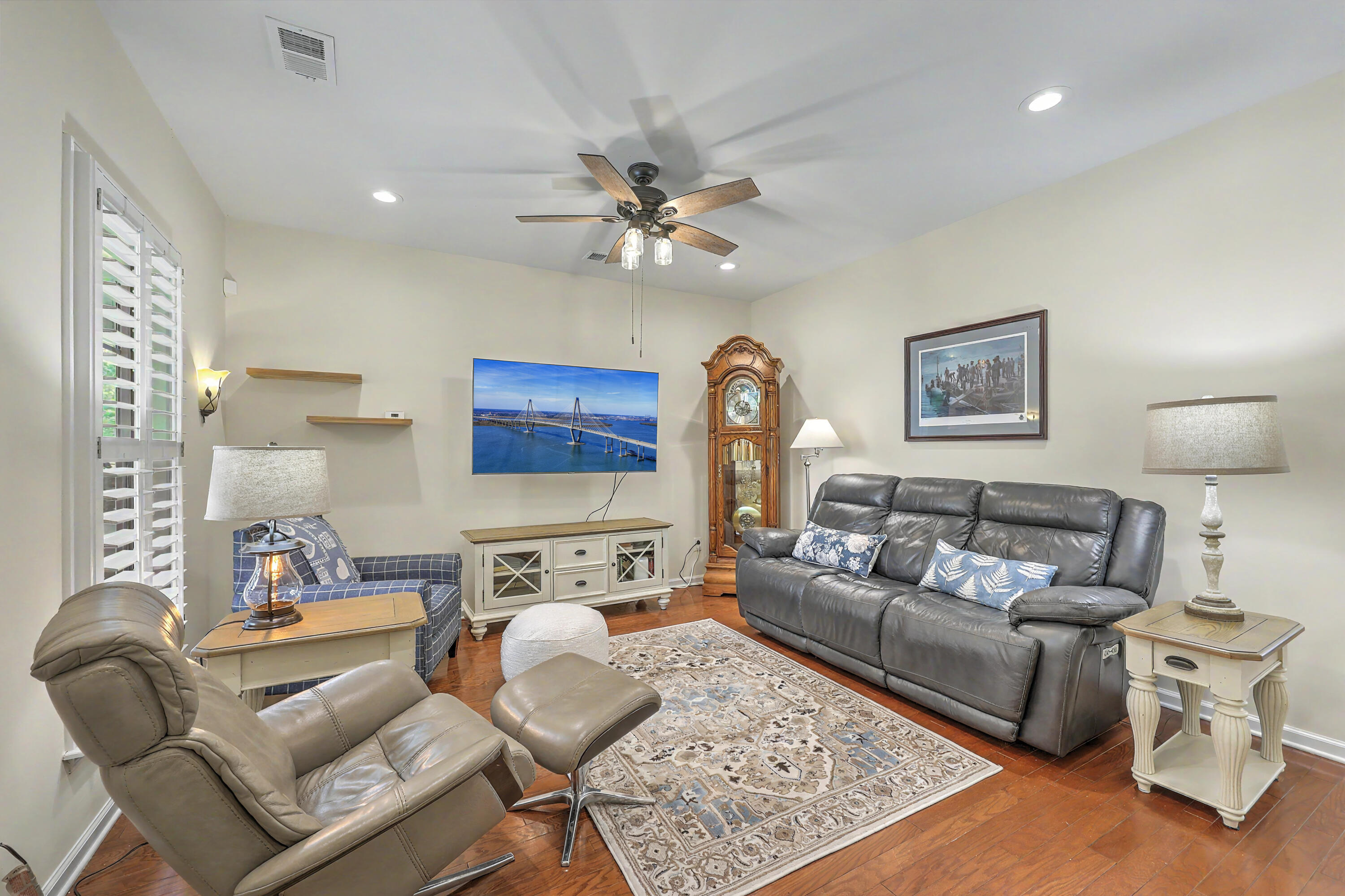 1433 Nautical Chart Drive