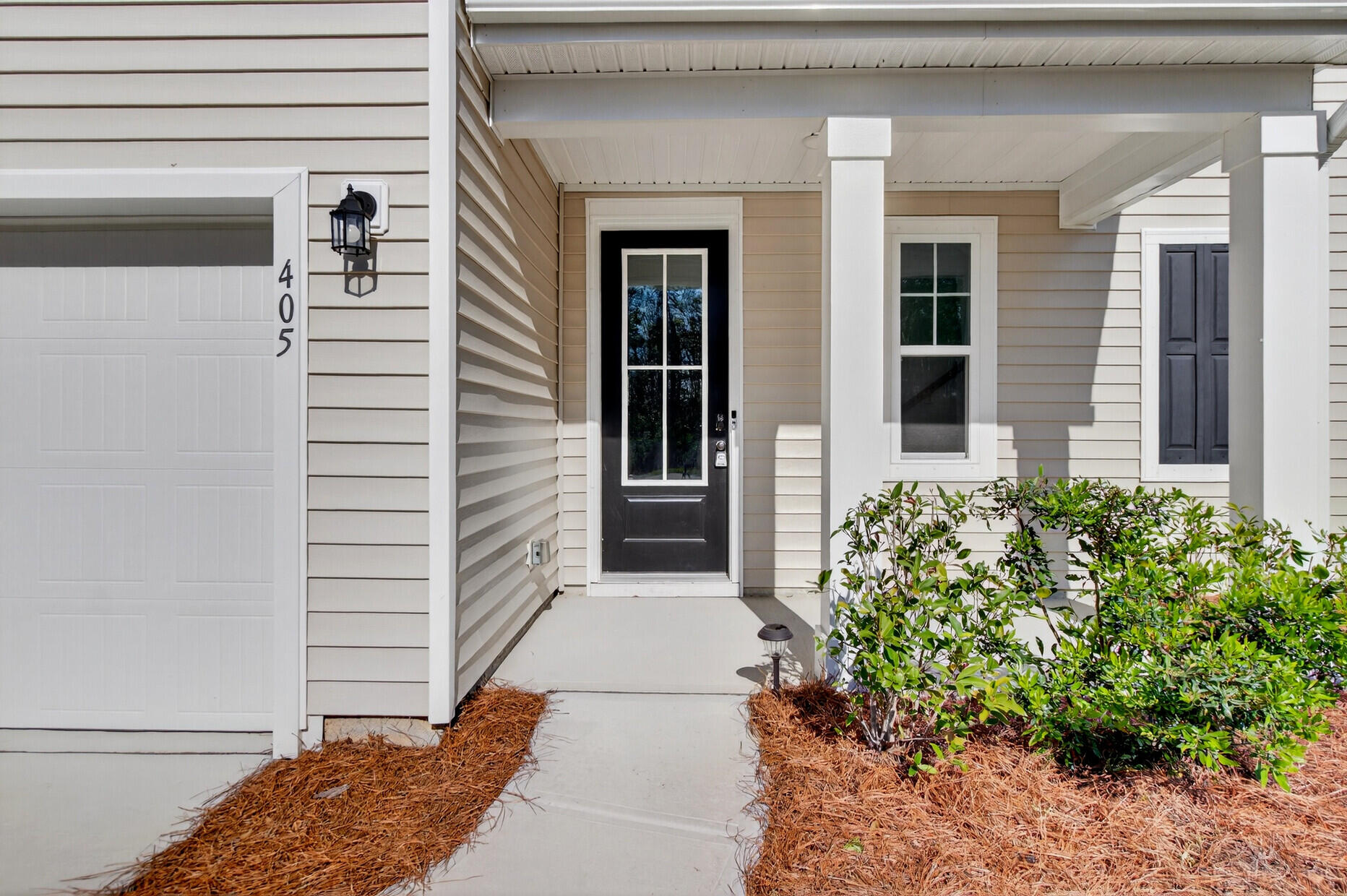 405 Canal Crossing Way