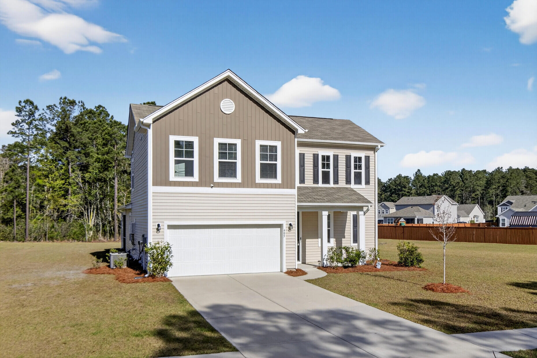 405 Canal Crossing Way