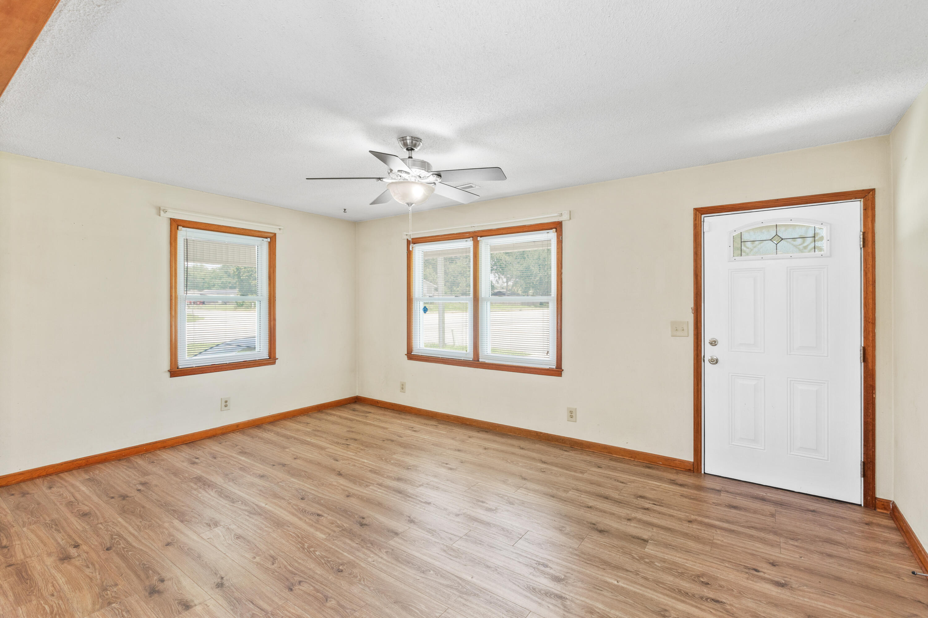 6 Prestwick Circle