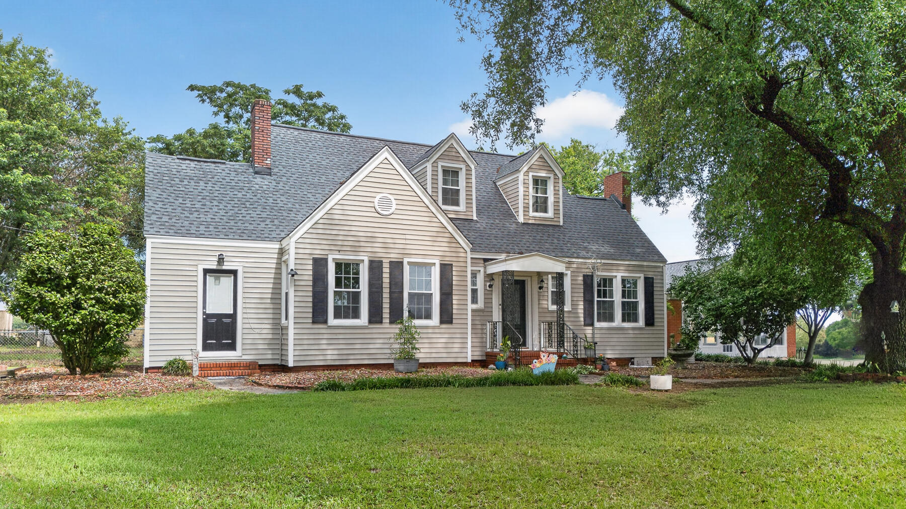 2501 Old Eastover Road