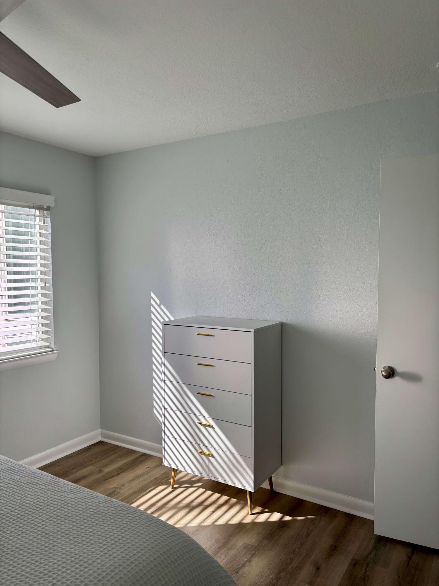 271 Alexandra Drive 6