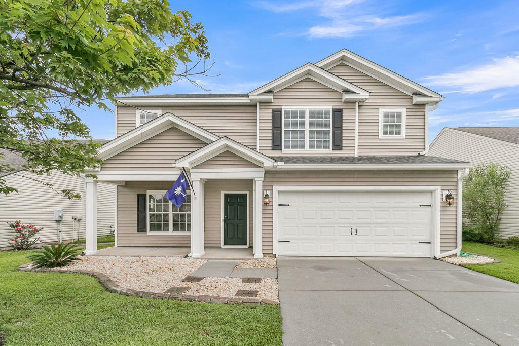 Photo of 136 Mayfield Drive, Goose Creek, SC 29445 (MLS # 26016017)