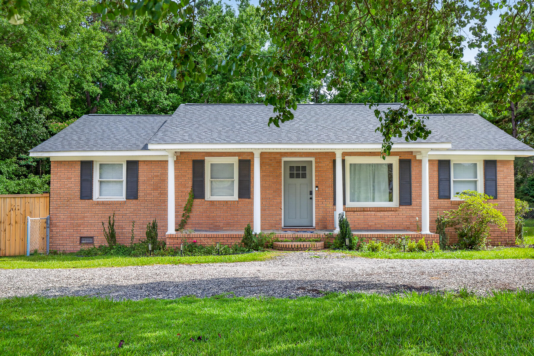 504 W Butternut Road
