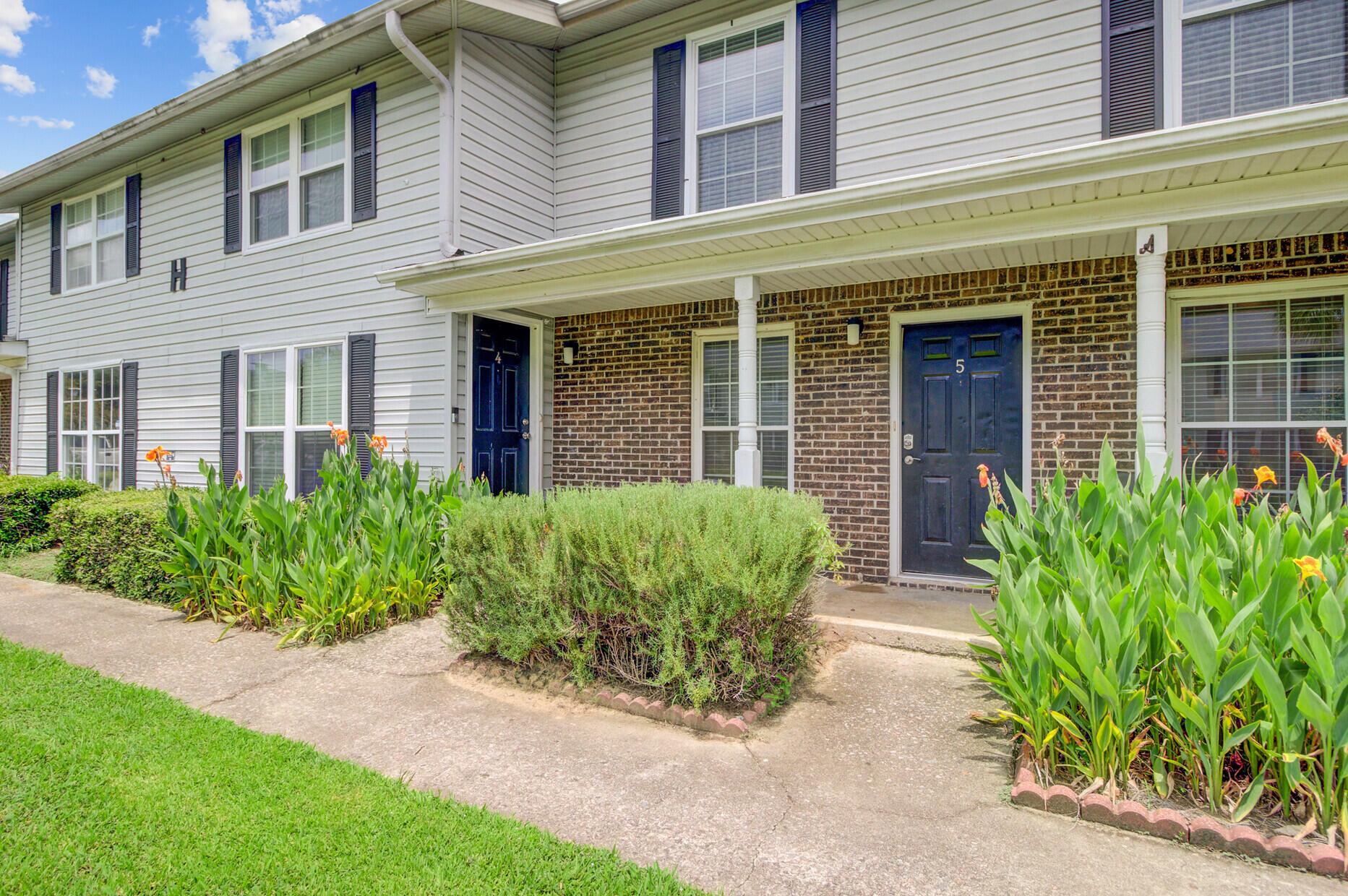 2494 Etiwan Avenue 5h