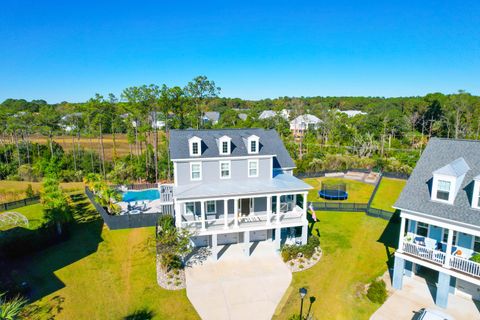 A home in Mount Pleasant