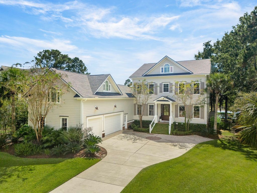 Photo of 1524 Rivertowne Country Club Drive, Mount Pleasant, SC 29466 (MLS # 25028038)