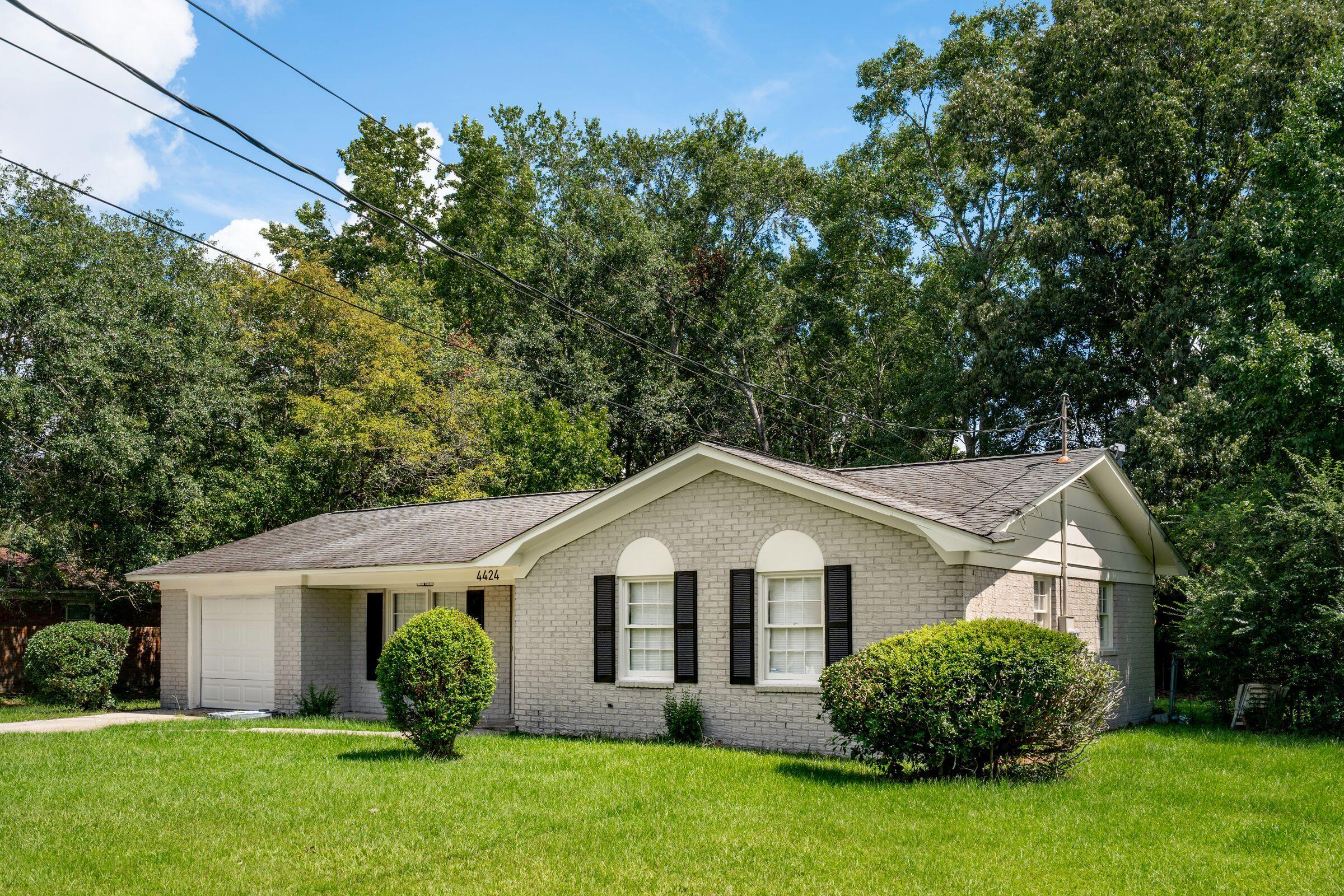 4424 Logwood Drive