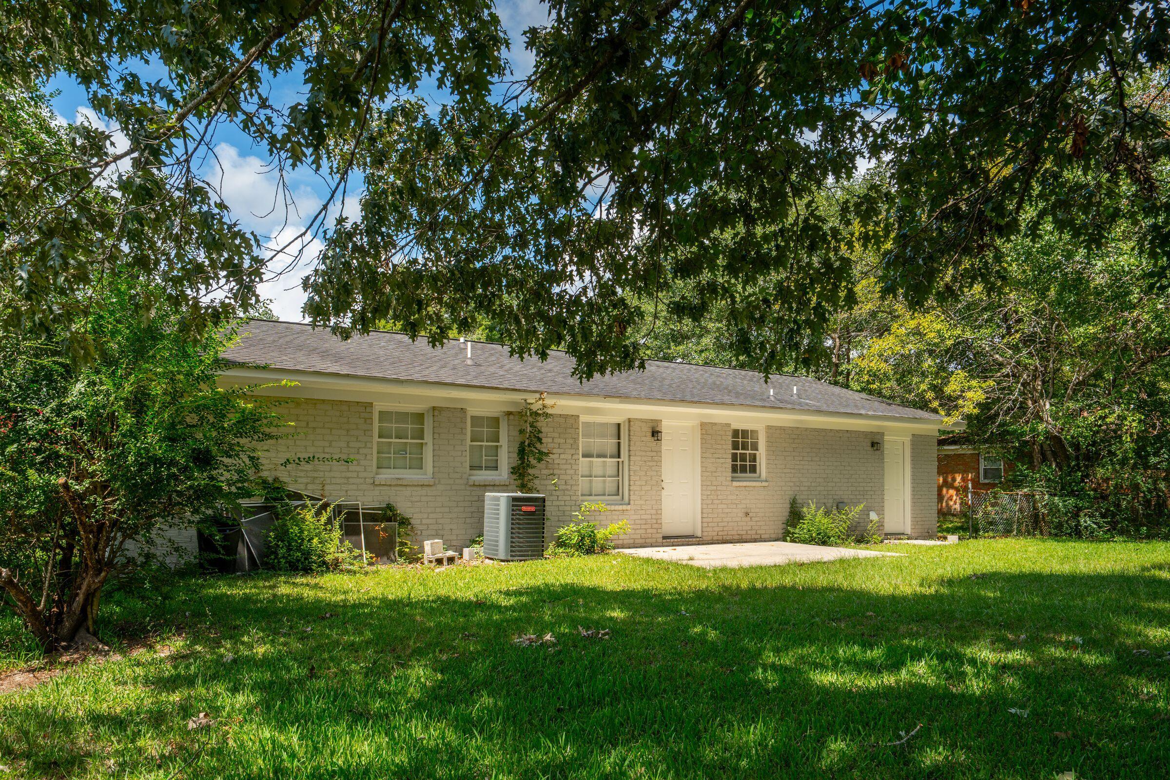 4424 Logwood Drive