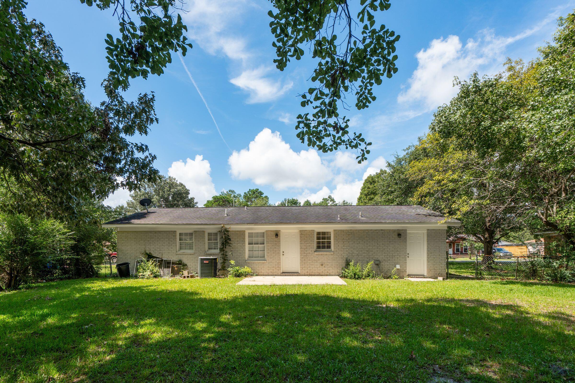 4424 Logwood Drive