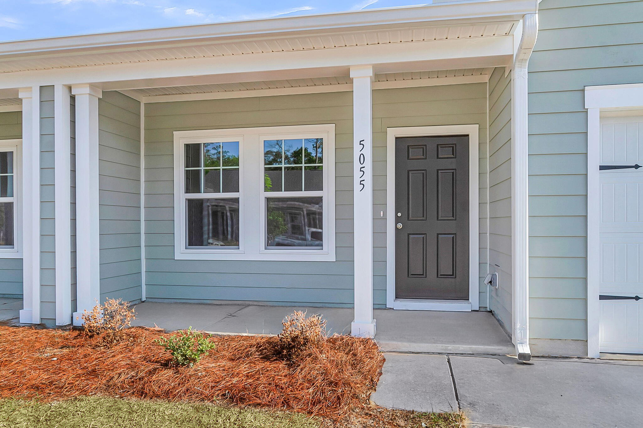 5054 Blackberry Lane