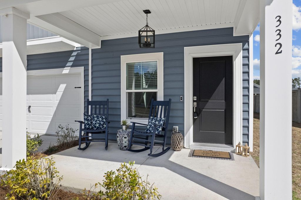 Photo of 332 Pink Azalea Street, Summerville, SC 29485 (MLS # 26006285)