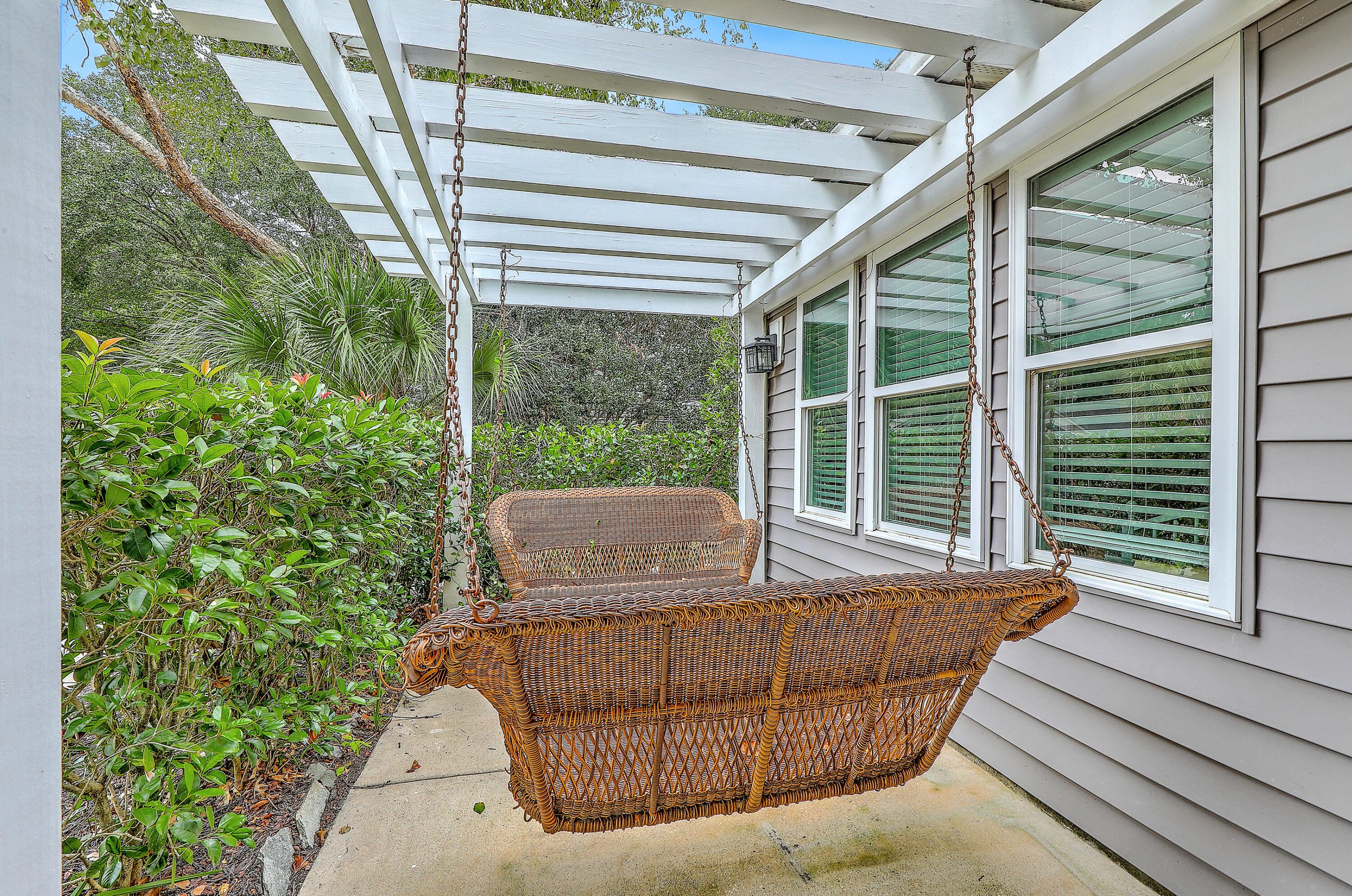 1991 Armory Drive