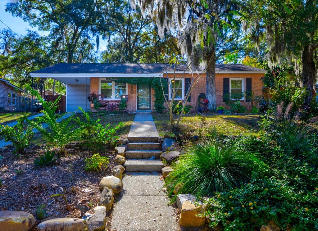 Photo of 4123 Oakridge Drive, North Charleston, SC 29418 (MLS # 25031343)