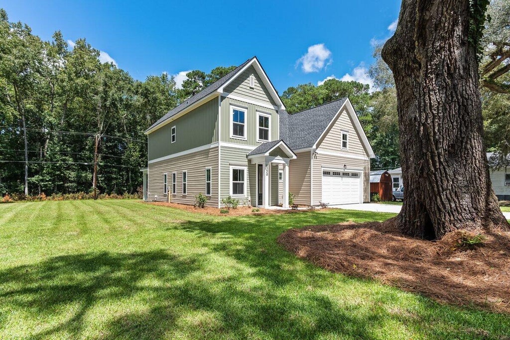 Photo of 6224 Martin Street, Ravenel, SC 29470 (MLS # 26025128)