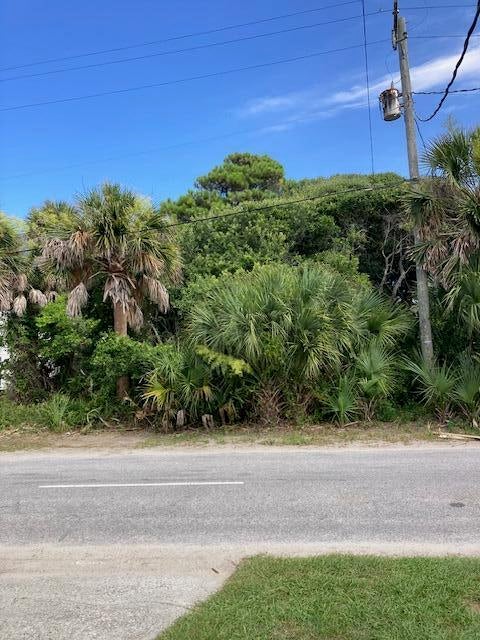 910 E Arctic Avenue