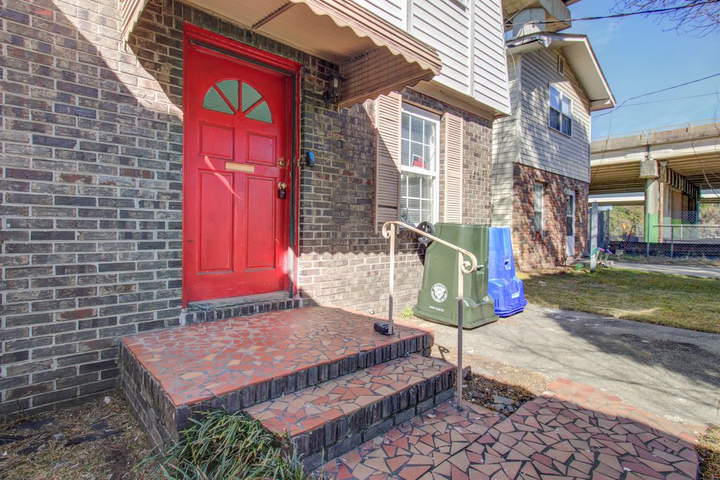 Photo of 30 Poinsett Street, Charleston, SC 29403 (MLS # 26008174)