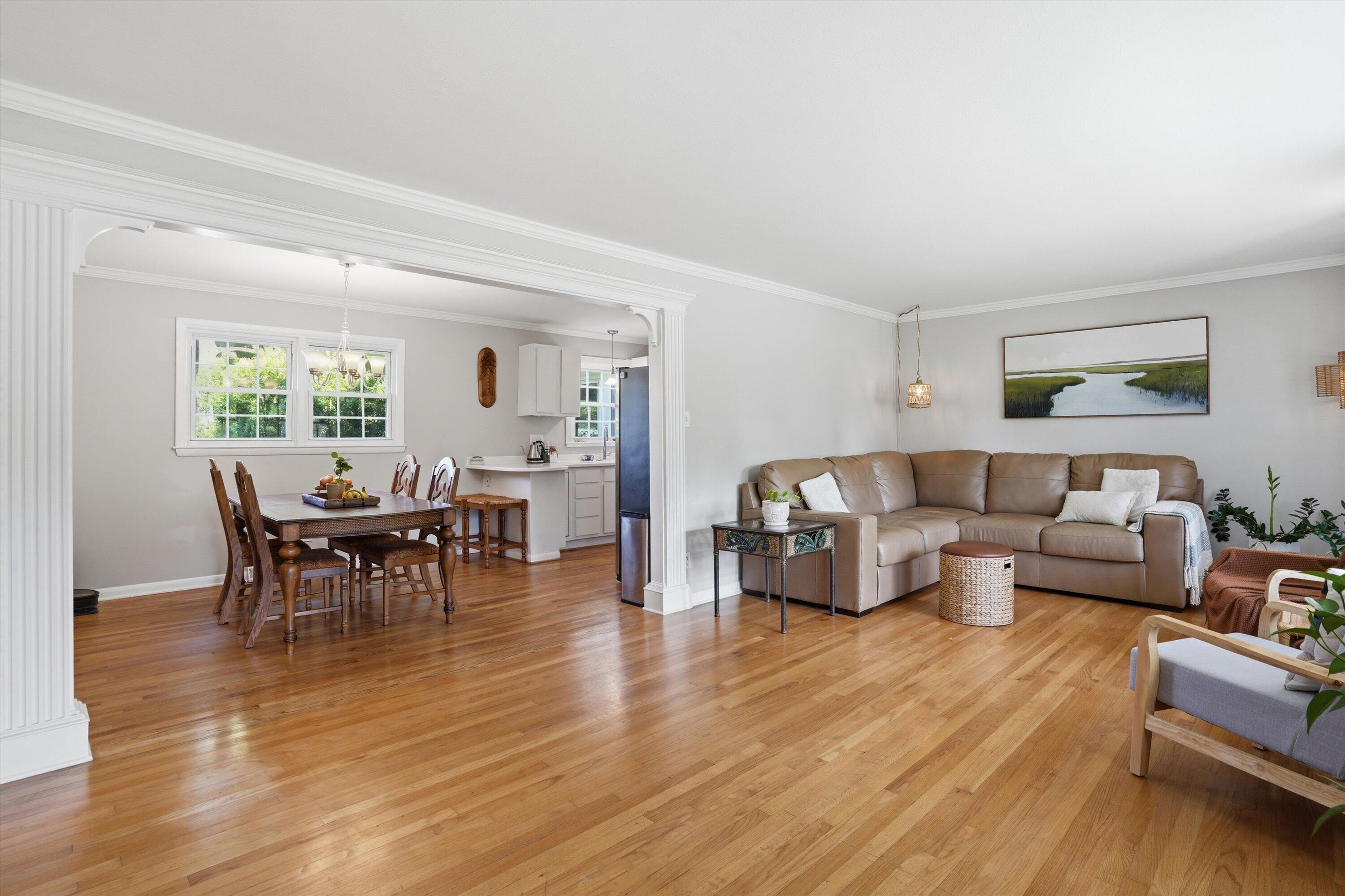 1246 Honeysuckle Lane