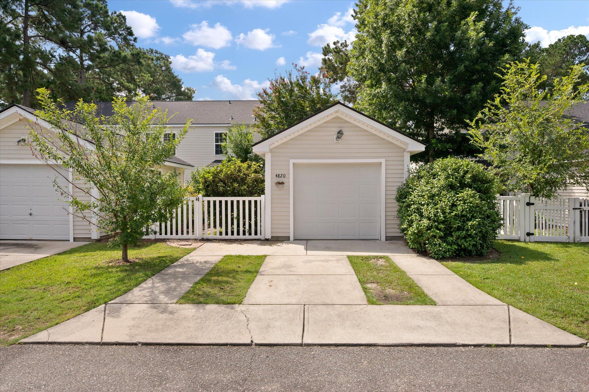 4820 Willow Brook Lane