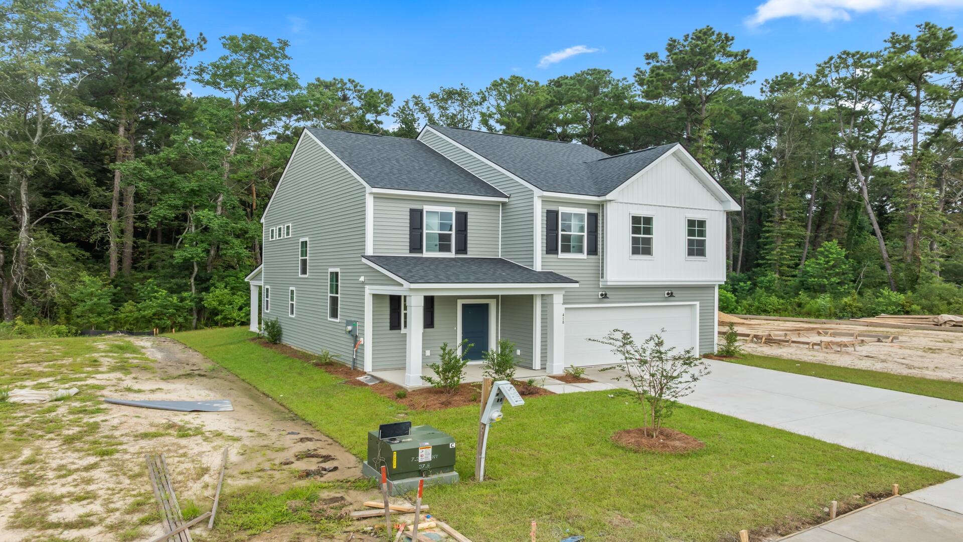 470 Cadbury Loop