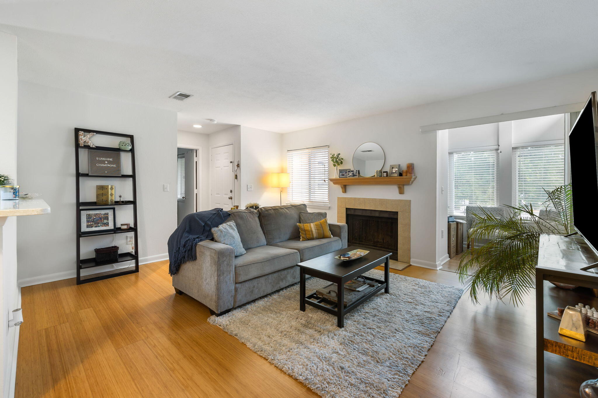 268 Alexandra Drive 3